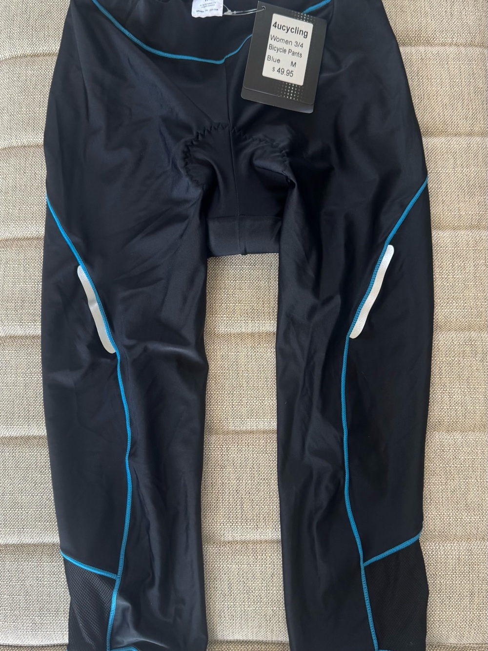 NWT 4UCycling Woman’s Padded Cycling Capris - Black w Blue trim